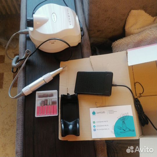 Аппарат для маникюра, педикюра