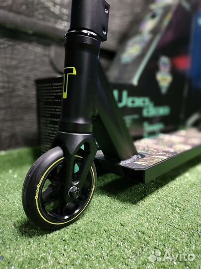 Трюковой самокат Voodoo/ Новый
