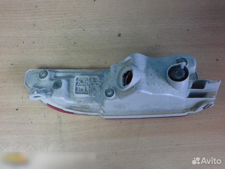 Фонарь задний в бампер левый Honda CR-V 2012