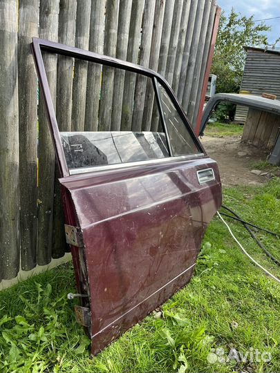 Левая дверь в сборе для ваз-2105 -2107