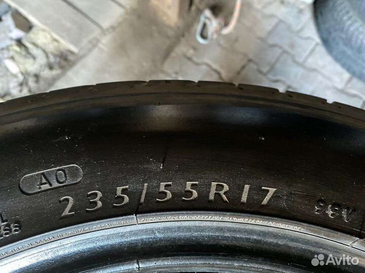 Dunlop SP Sport Maxx RT 235/55 R17 99V