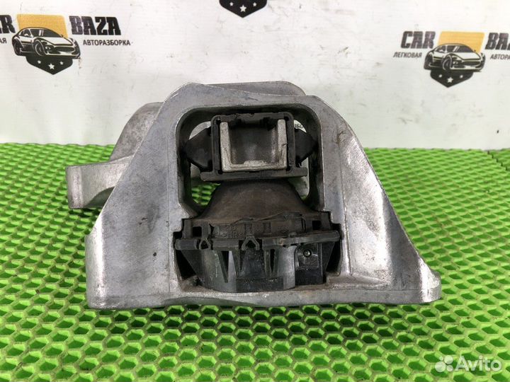 Опора двигателя Nissan Qashqai