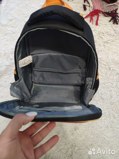 Рюкзак школьный