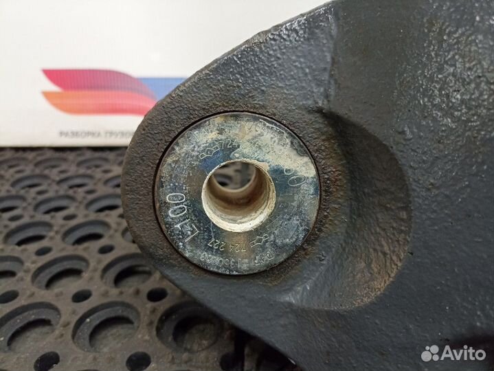 Кронштейн рессоры передней левый