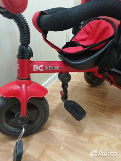 Детский велосипед с ручкой бу