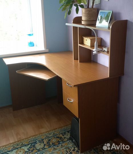 Компьютерный стол бу