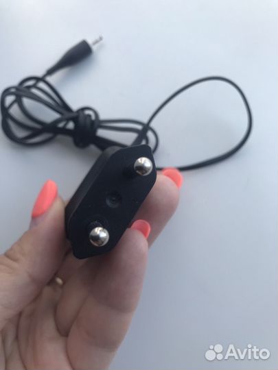 Зарядное устройство почти новое оригинал Nokia