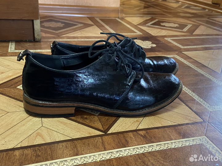 Ботинки женские 39 размер