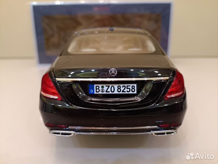 Mercedes Maybach S650 I (X222) 17-21г Черный 1:18