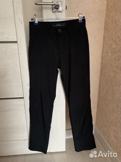 Брюки школьные