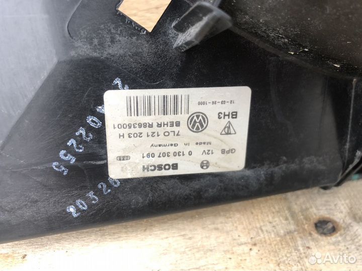 Диффузор вентилятора Audi q7