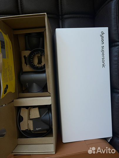 Фен Dyson Supersoniс HD08