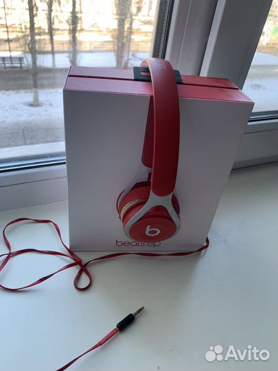 Наушники проводные