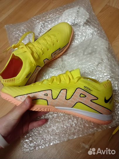 Футзалки nike