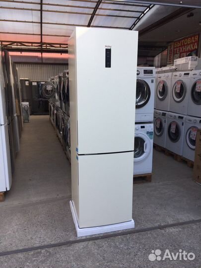 Холодильник Haier C2F637CCG(бежевый)