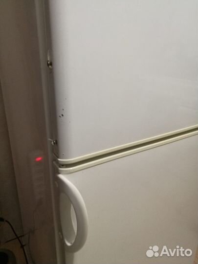 Холодильник Electrolux ER 9192 B бу