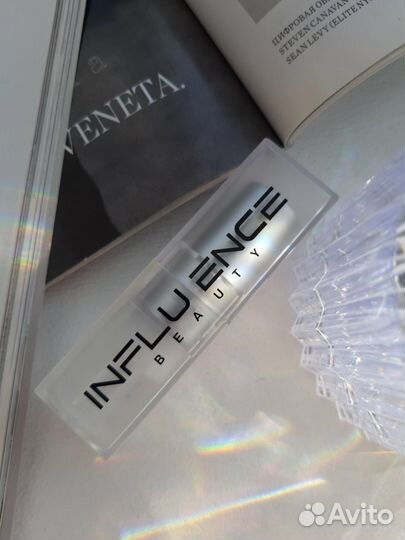 Помада нюдовая нюд