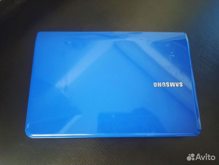 Нетбук Samsung NP-NC 110