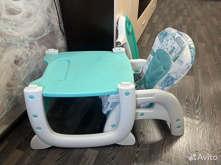 Детский столик для кормления