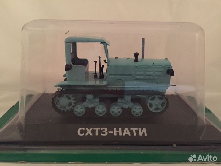 Модель трактора