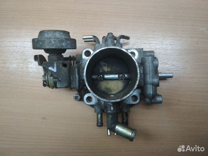 Дроссельная заслонка, Mazda 626 GD