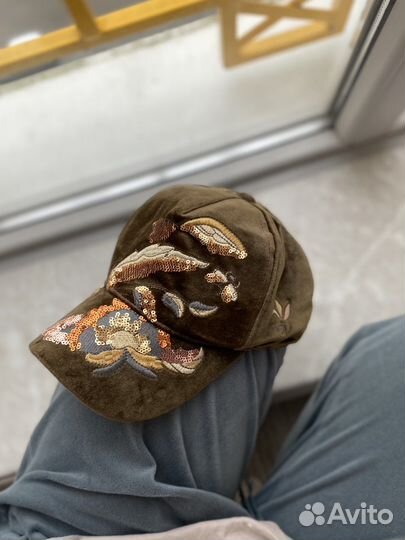 Кепка женская