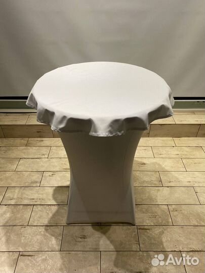 Аренда посуды, фуршетного оборудования, столов