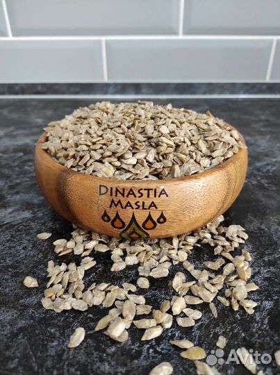 Ядра, жмых льна, подсолнечника