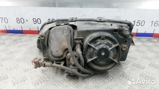 Фара правая volvo V70 1 (LSE06MU01)