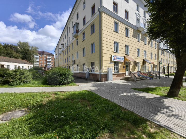 3-к. квартира, 74,9 м², 2/5 эт.