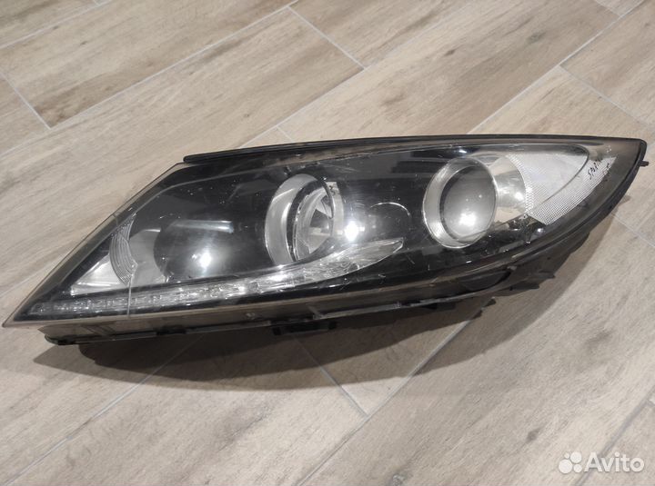 Фара битая левая Kia Sportage 2012