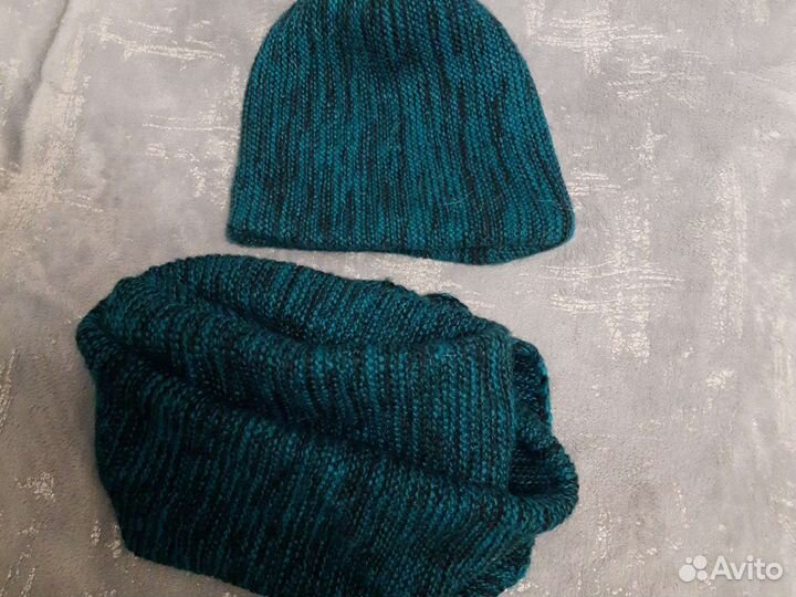Комплект шапка и снуд женский