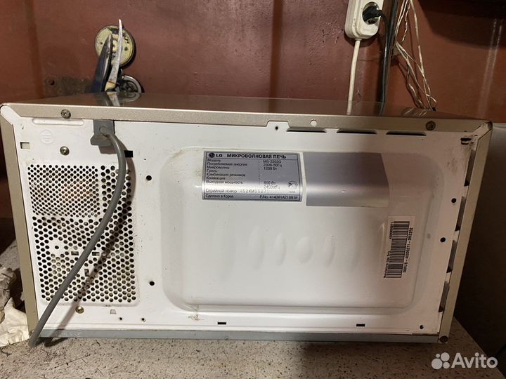 Микроволновая печь lg