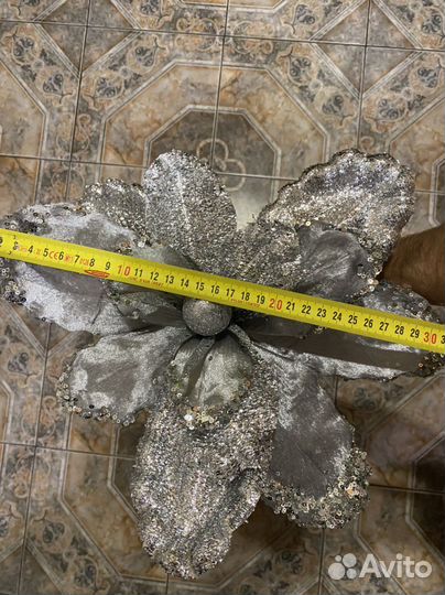 Цветок новогодний декор