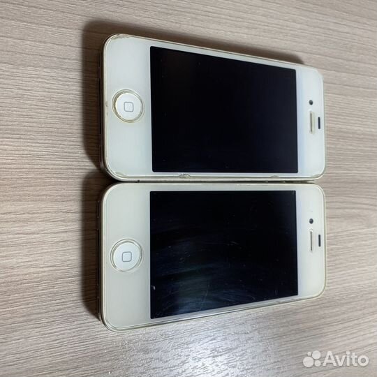 iPhone 4S, 16 ГБ