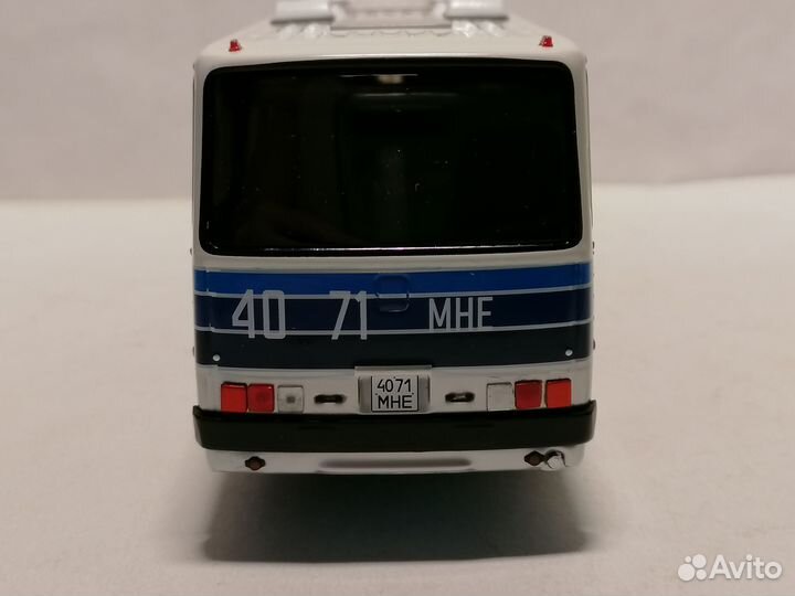 Модель Икарус-250.59 сапфировый