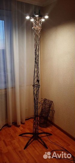 Стойка для цветов