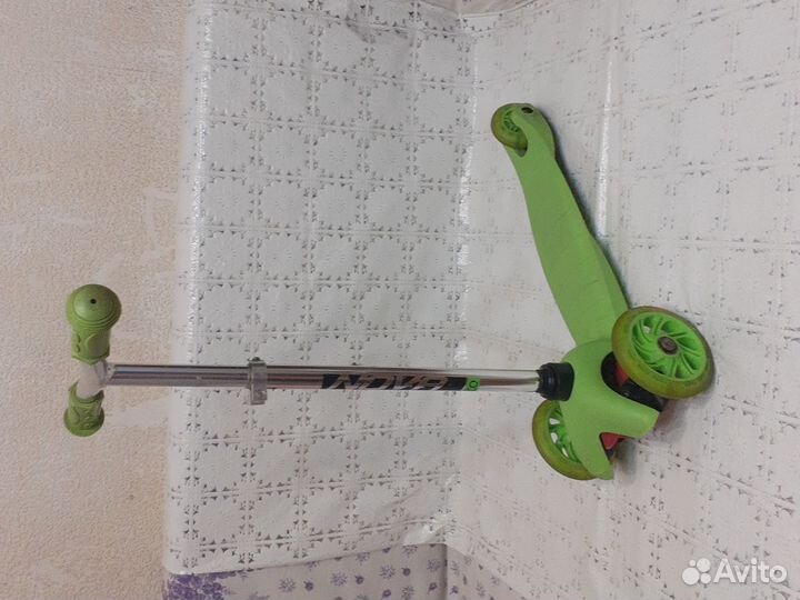 Детский самокат