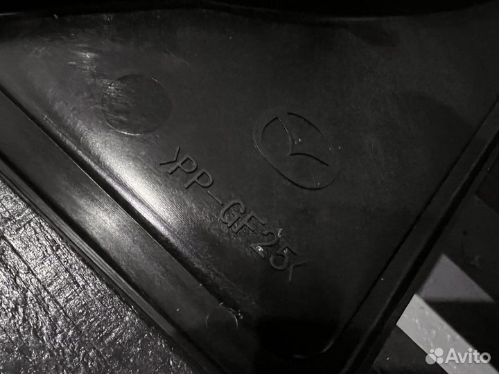 Диффузор радиатора охлаждения Мазда сх5 сх-5 2017