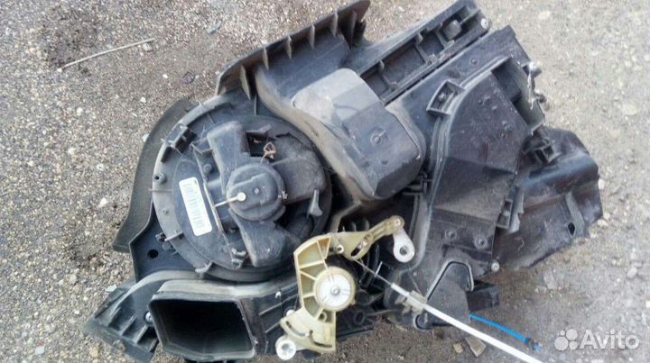 Корпус печки всборе на ладу ларгус