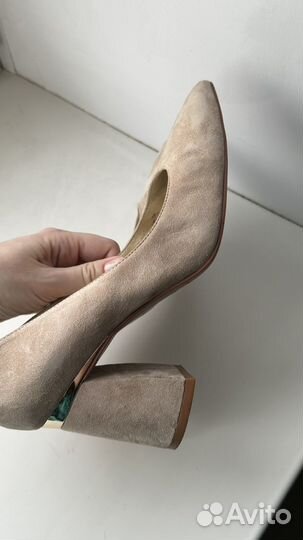 Туфли бежевые ложочки замша 38