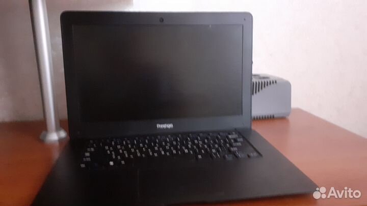 Ноутбук prestigio smartbook 141a03
