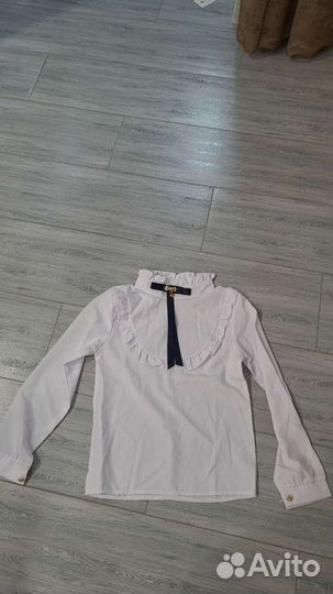 Блузка школьная