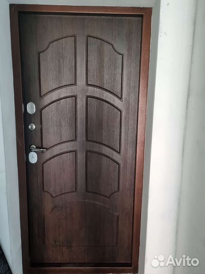 Дверь входная металлическая с терморазрывом