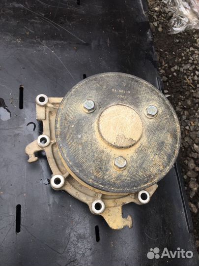 Насос водяной помпа 51065063069 MAN D2066 Ман