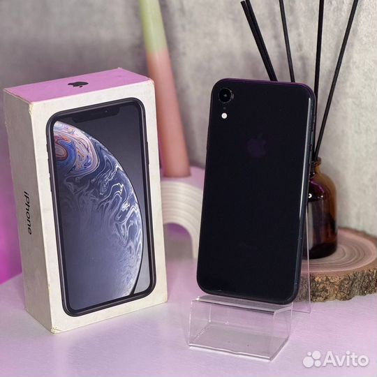 iPhone Xr, 64 ГБ