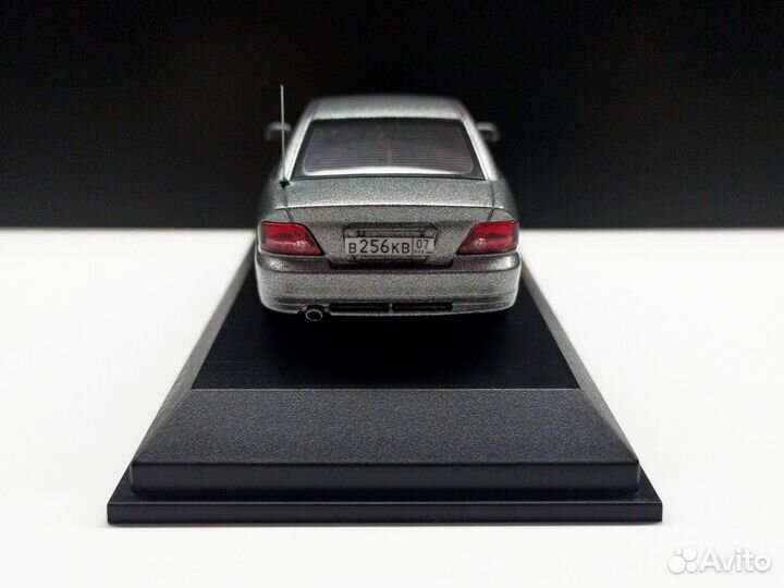 1:43 Mitsubishi Galant