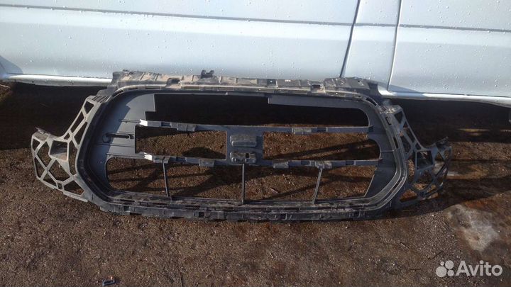 Кронштейн бампера Форд Транзит 2014-2021