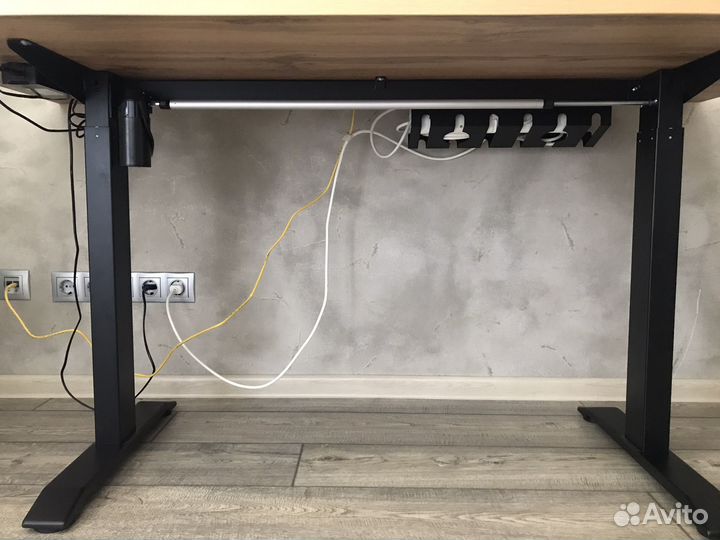 Стол для работы стоя