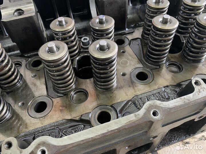 Головка блока цилиндров Cursor 10 Iveco Stralis